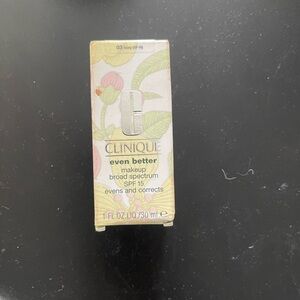 Clinique Even Better Makeup SPF 15 - Ivory